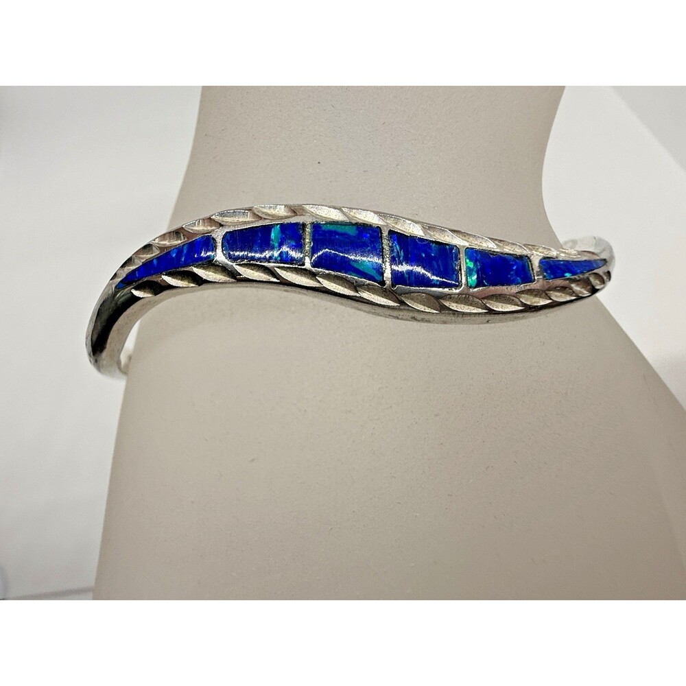 925 Sterling Silver Blue Fire Opal Inlay Wave Bangle Bracelet Mexico Vintage